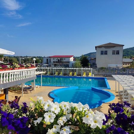 Hotel Elit Кирково Экстерьер фото