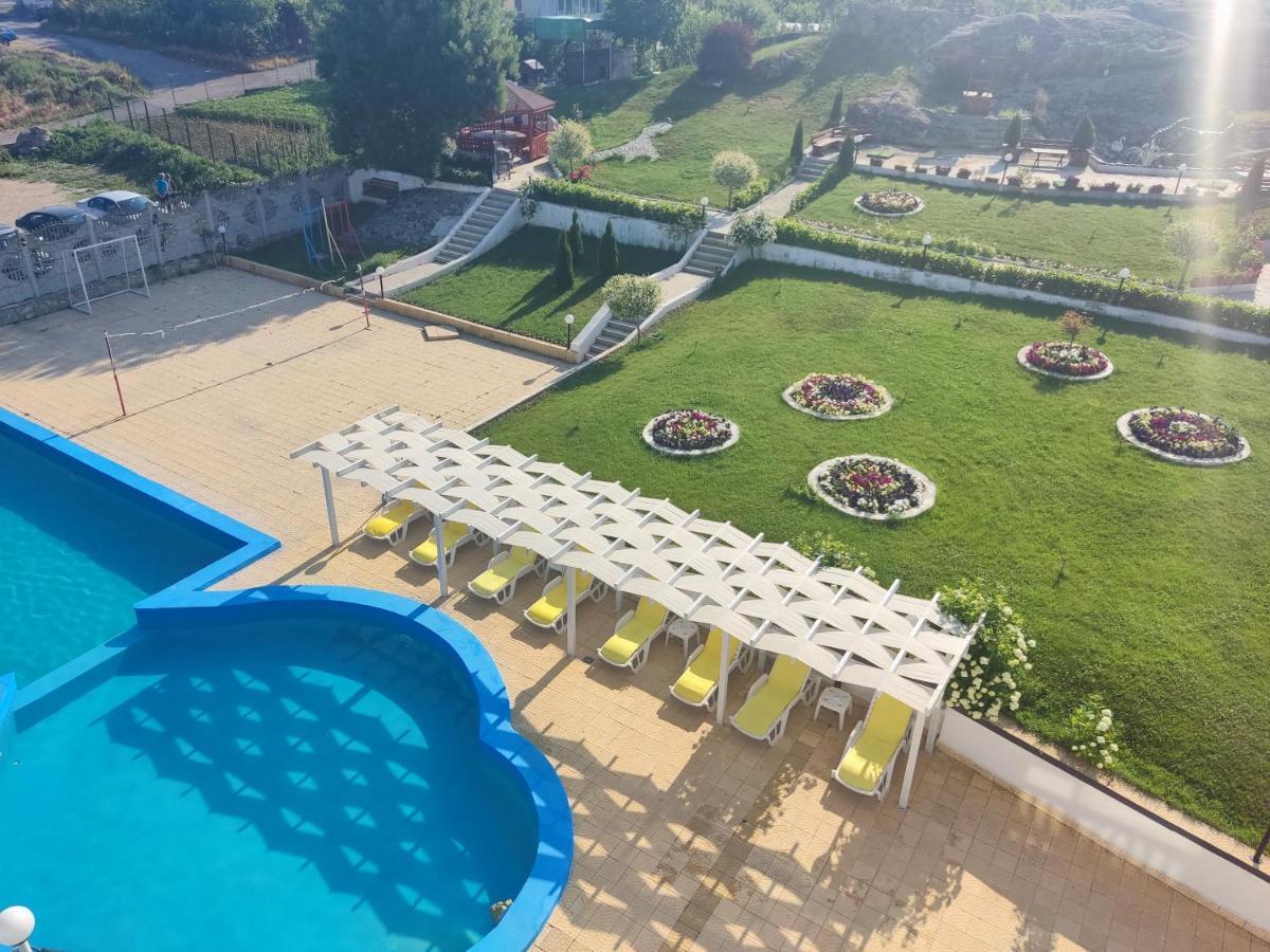 Hotel Elit Кирково Экстерьер фото