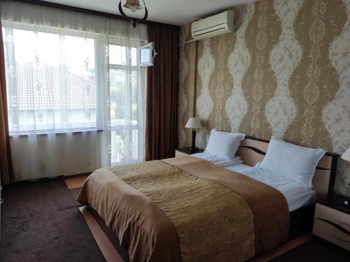 Hotel Elit Кирково Экстерьер фото